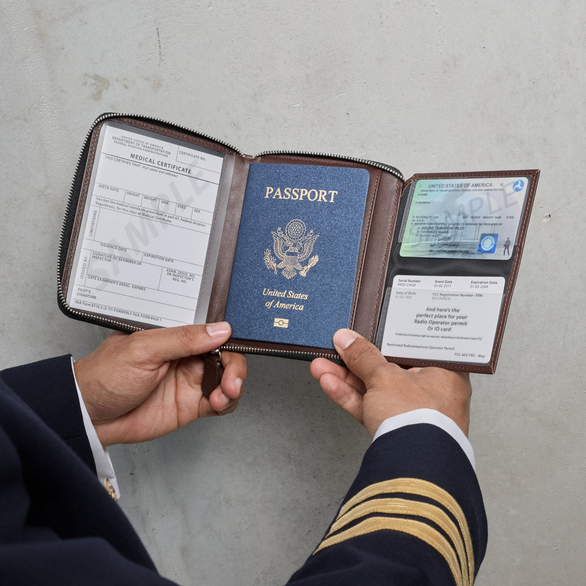 Pilot Document Holder V2