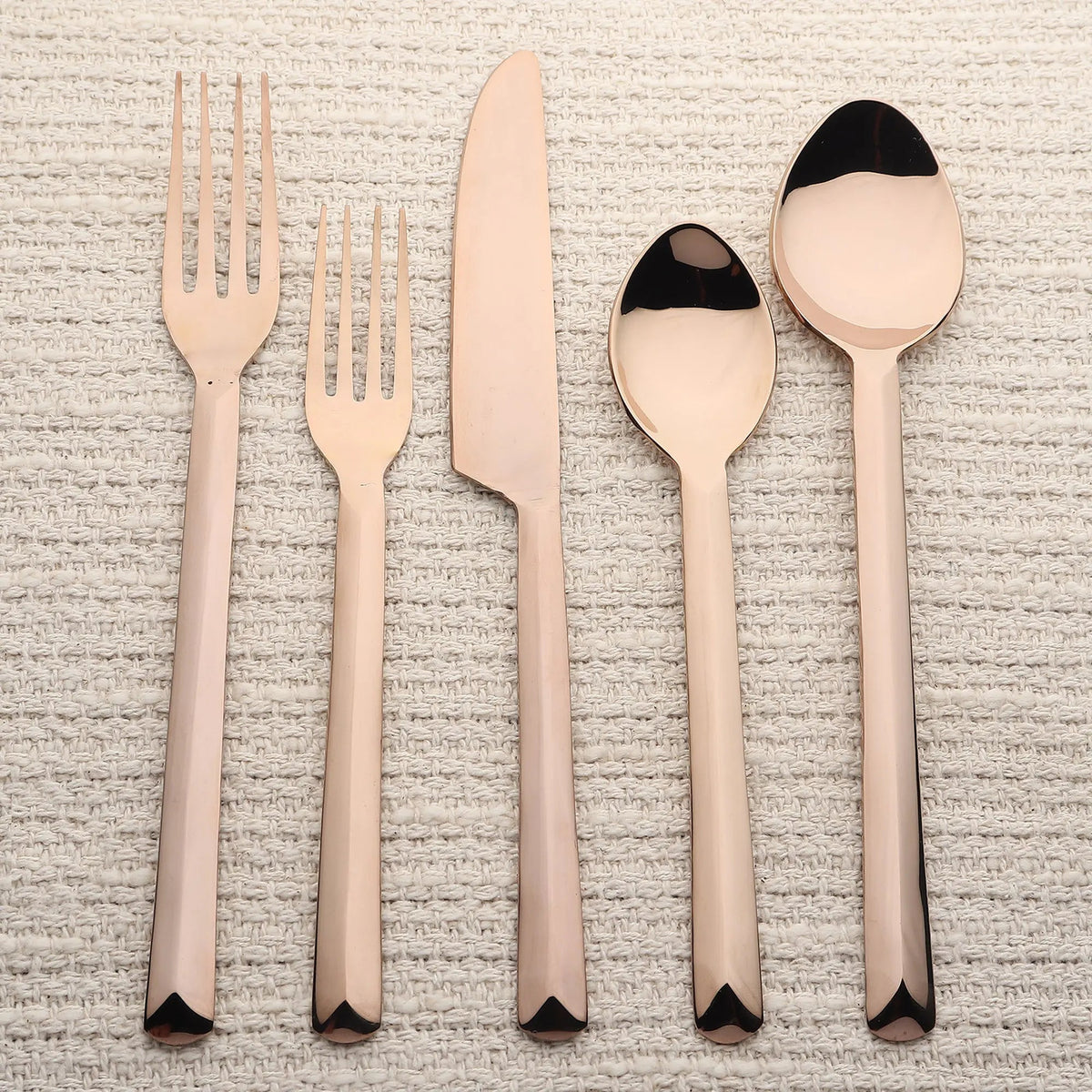 Ariella PVD 5 Pc. Flatware Set