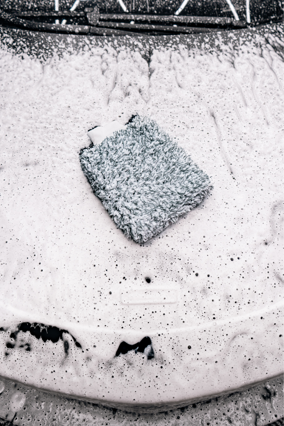 BLACKLINE® MICROFIBER WASH MITT