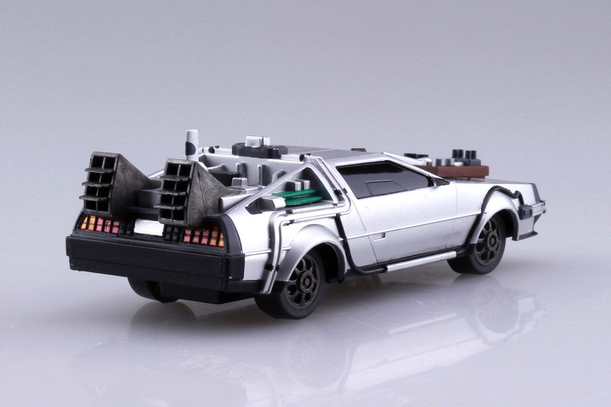 Back to the Future Part III pull-back DeLorean 1:43 scale plastic model kit