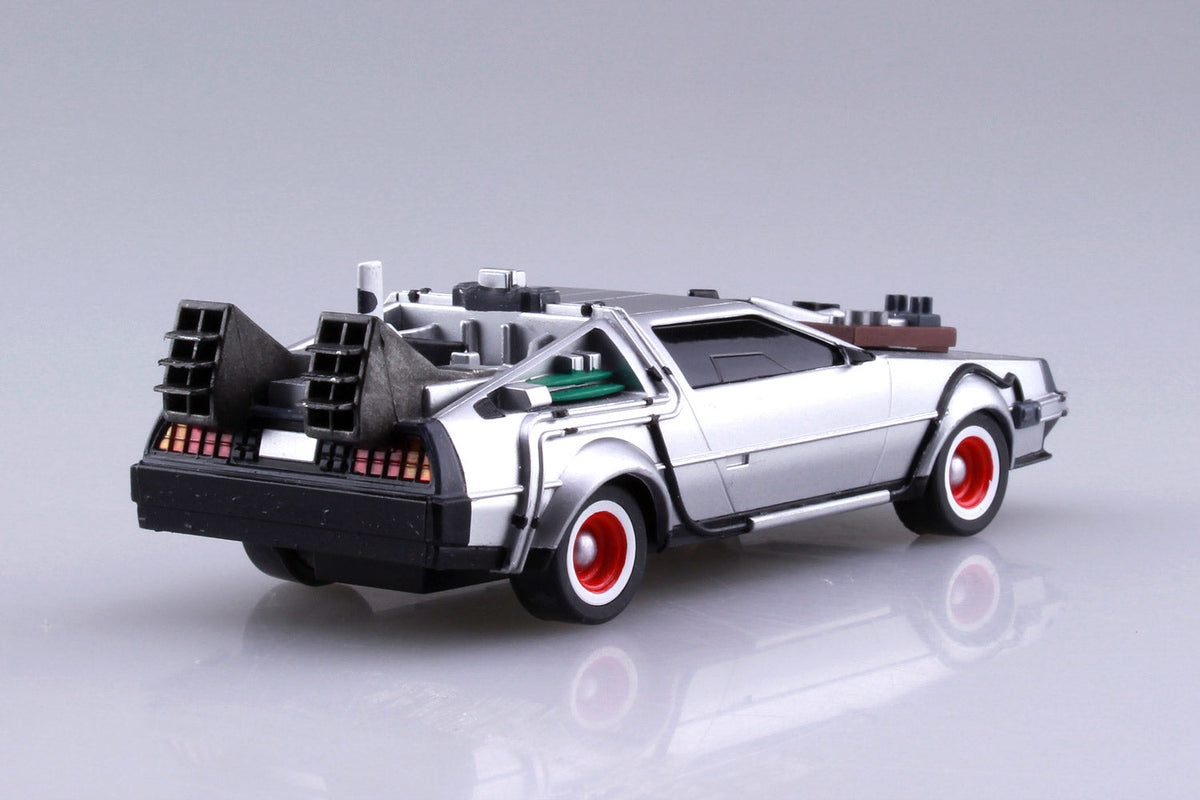 Back to the Future Part III pull-back DeLorean 1:43 scale plastic model kit