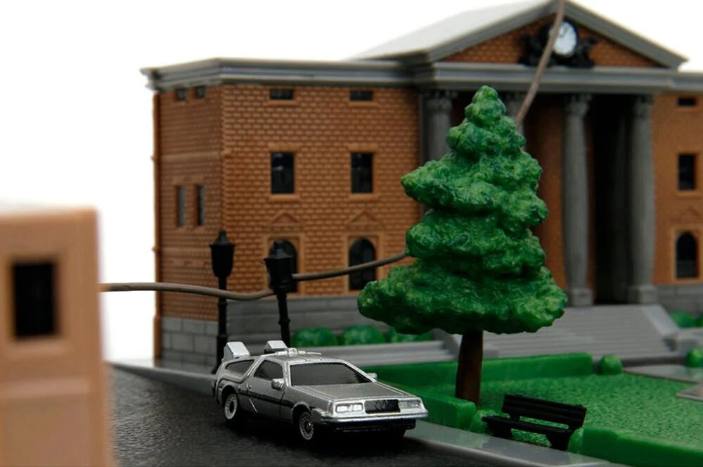 Back to the Future die-cast Courthouse diorama with DeLorean & Toyota vehicles