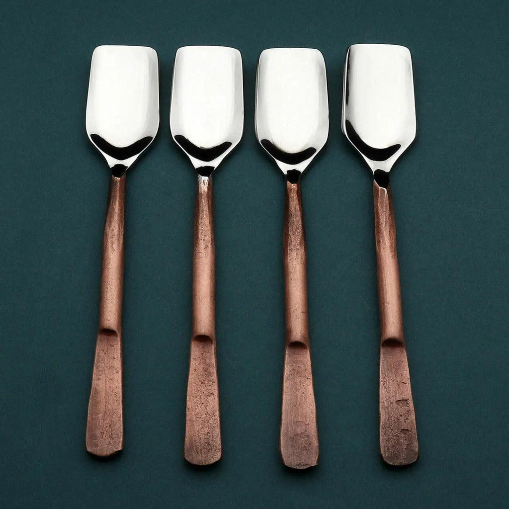 Celia Stilton Scoop 4 Pc. Set