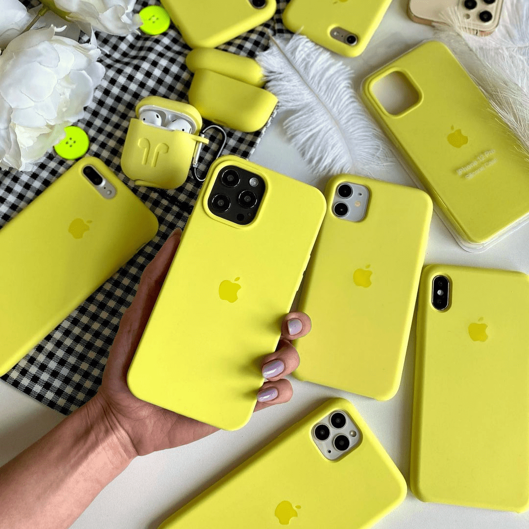 iPhone Silicone Case (Flash Yellow)