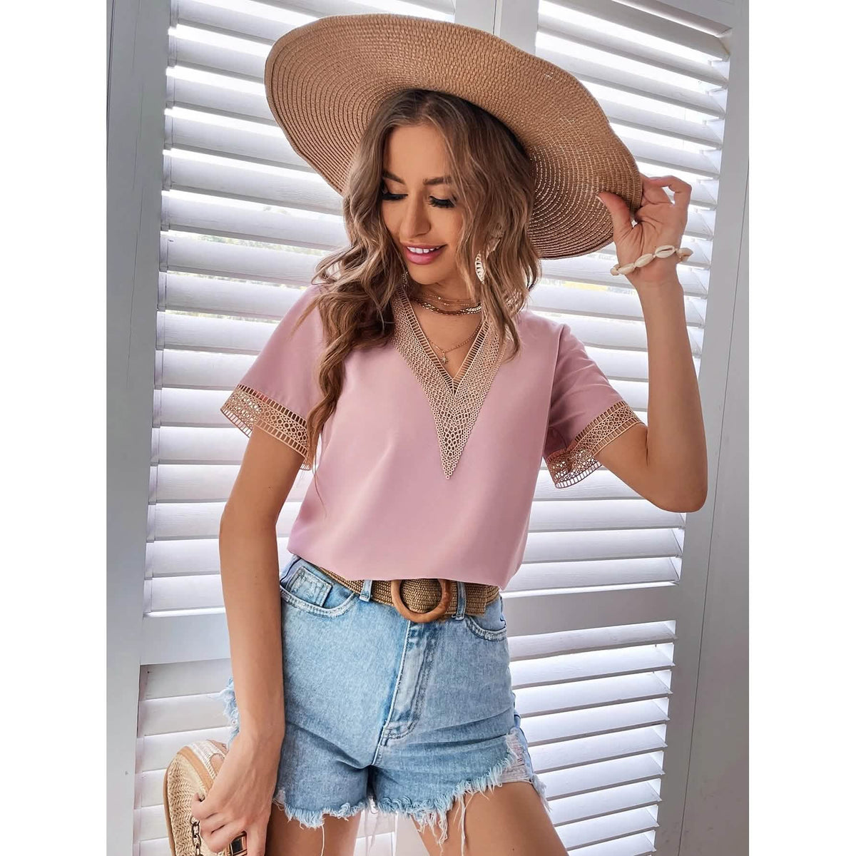 Women's Contrast Guipure Lace Blouse