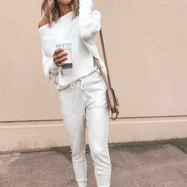 Women's Fashion Off Shoulder Long Sleeve Sweater Casual Long Sleeved Sweatshirt Top